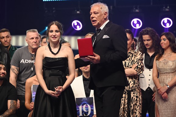 "ZAPAMTITE OVO IME I OVO DETE" Evo ko je pobednica "Zvezda Granda", Tamara Danilović: Svi u njenoj porodici pevaju, ima ozbiljno obrazovanje
