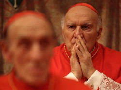 Lochy Watykanu. "Habemus papam" w kinach