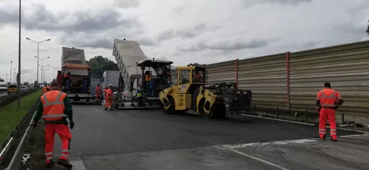 Dalszy ciąg utrudnień na autostradzie A4 – co z poborem opłat?