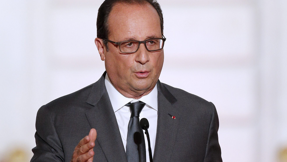 Prezydent Francji Francois Hollande zaproponował zwołanie pod koniec września w Paryżu szczytu przywódców państw formatu normandzkiego, aby omówić bieżącą sytuację na Ukrainie i kontynuować rozmowy o procesie pokojowym w Donbasie.