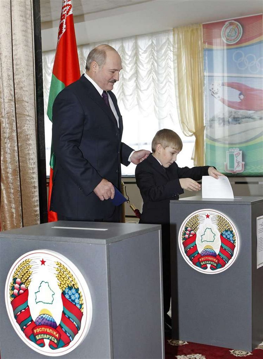 Białorusini wybierają prezydenta
