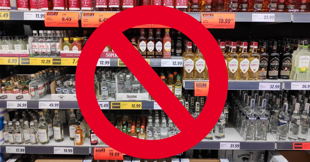 Zamieszanie wokół prohibicji w Warszawie. Wiceprezydent miasta ustępuję, a wszystko to przez rzekomą "nienawiść do lewactwa"