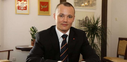 Tomasz Sadzyński zarobił 163 tys. zł