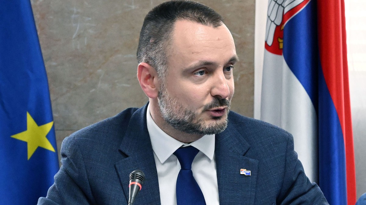 Danijel Apostolović