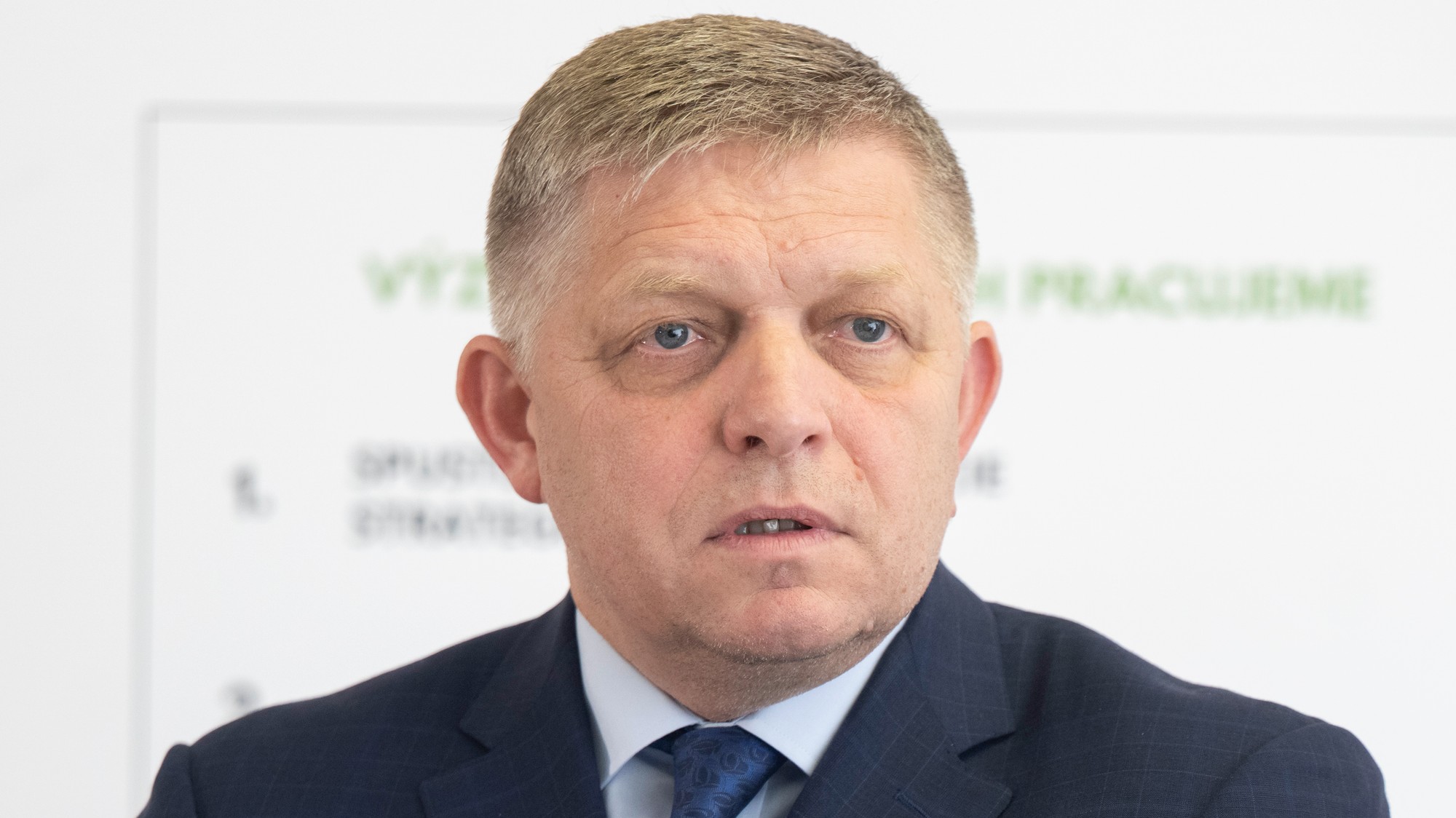 Predseda vlády SR Robert Fico (Smer-SD).