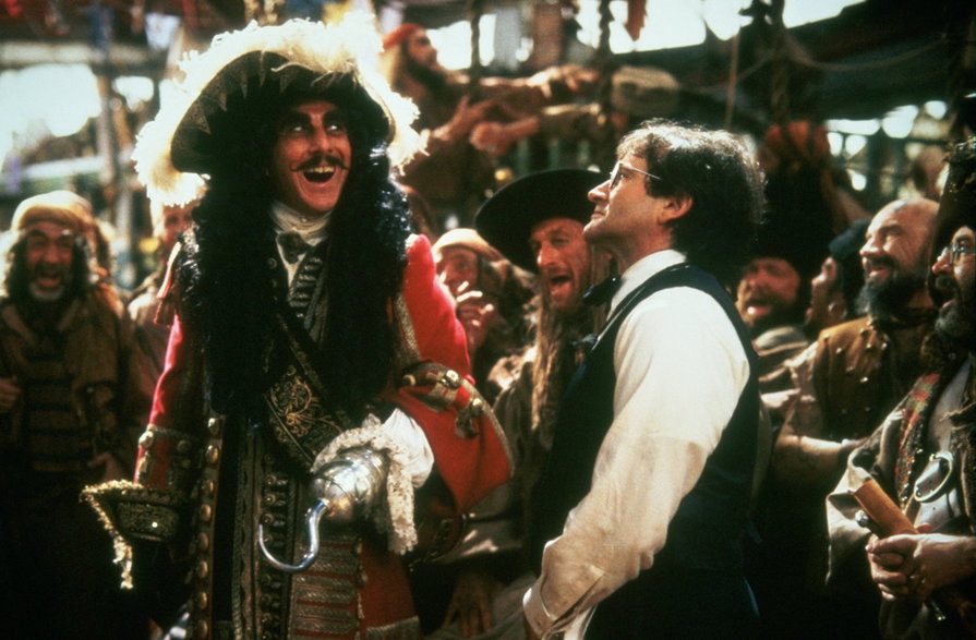 Dustin Hoffman i Robin Williams w filmie "Hook"
