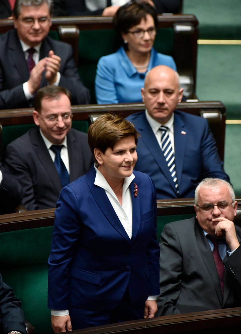 Beata Szydło podczas dymisji rządu Ewy Kopacz