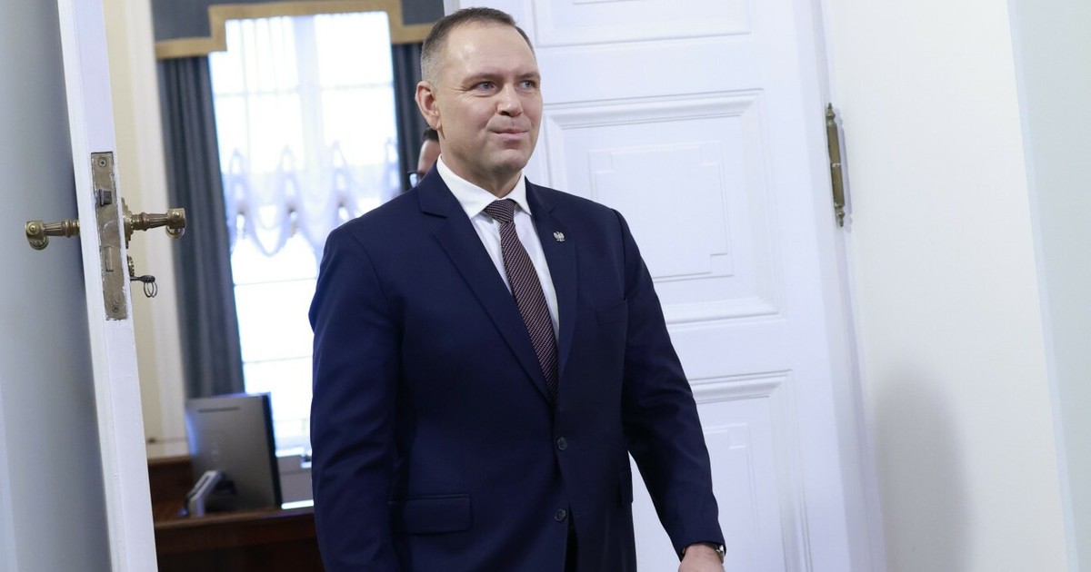 Zwolnienia lekarskie pod ścisłą kontrolą. Prezydent Nawrocki podpisał istotną ustawę