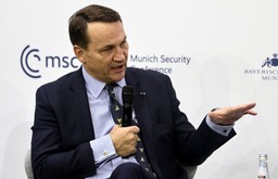 sikorski starł się z czeskim ministrem. padły stanowcze słowa