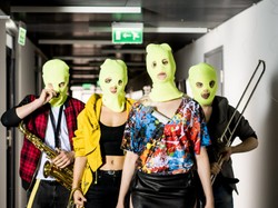 Strzelanina na planie klipu Marii Sadowskiej [ZDJĘCIA]