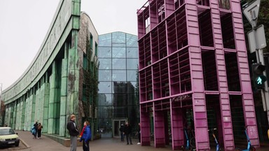 Plądrują europejskie biblioteki i kradną książki dla Putina. Działają również w Polsce. "Straty można mierzyć w milionach"