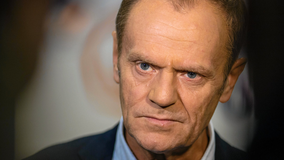 Strajk kobiet. Donald Tusk komentuje: Kalifat Polska 2020