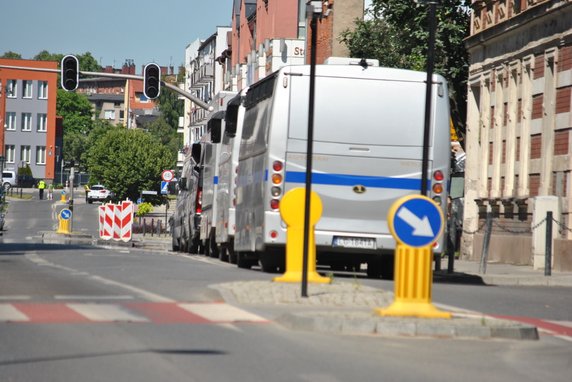 W Starogardzie Gdańskim znaleziono bombę. Ewakuacja aresztu śledczego