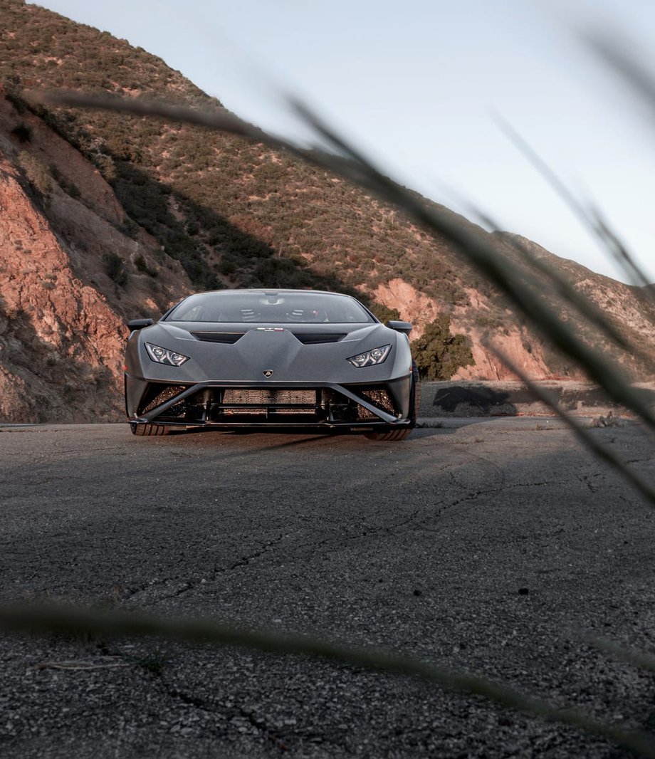 Lamborghini Huracan STO