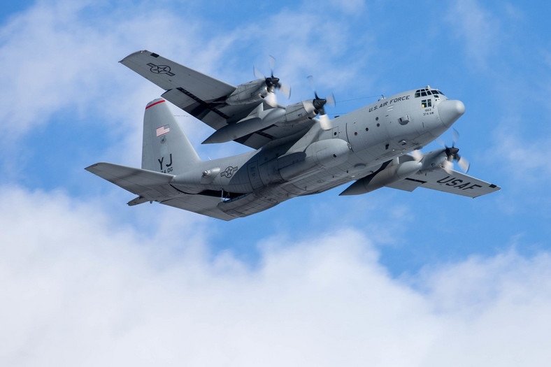 Samolot C-130C Hercules