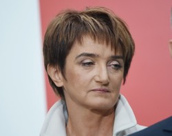 Maria Wasiak - ministrem infrastruktury i rozwoju. SYLWETKA