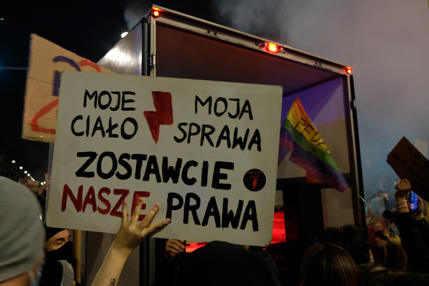 Woś: Do ośmiu lat więzienia za organizację protestów