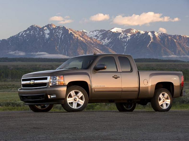 Atak klonów: Chevy Silverado i GMC Sierra 2007