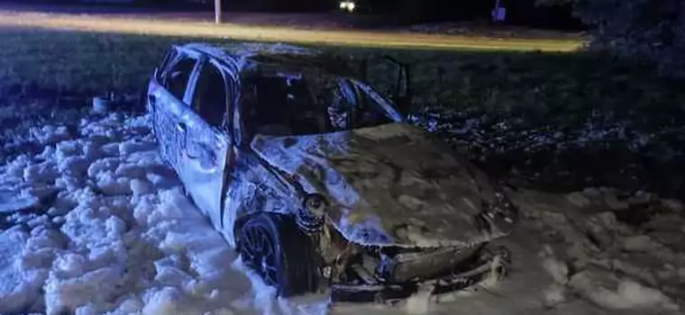 Jechała ponad 250 km/h, BMW spłonęło. Prokuratura postawiła zarzuty 19-latce