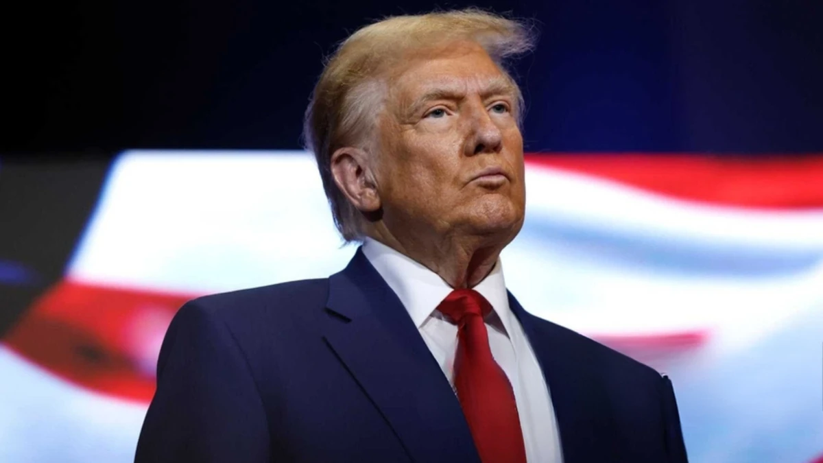Политическая буря в США. Большинство американцев против Трампа?