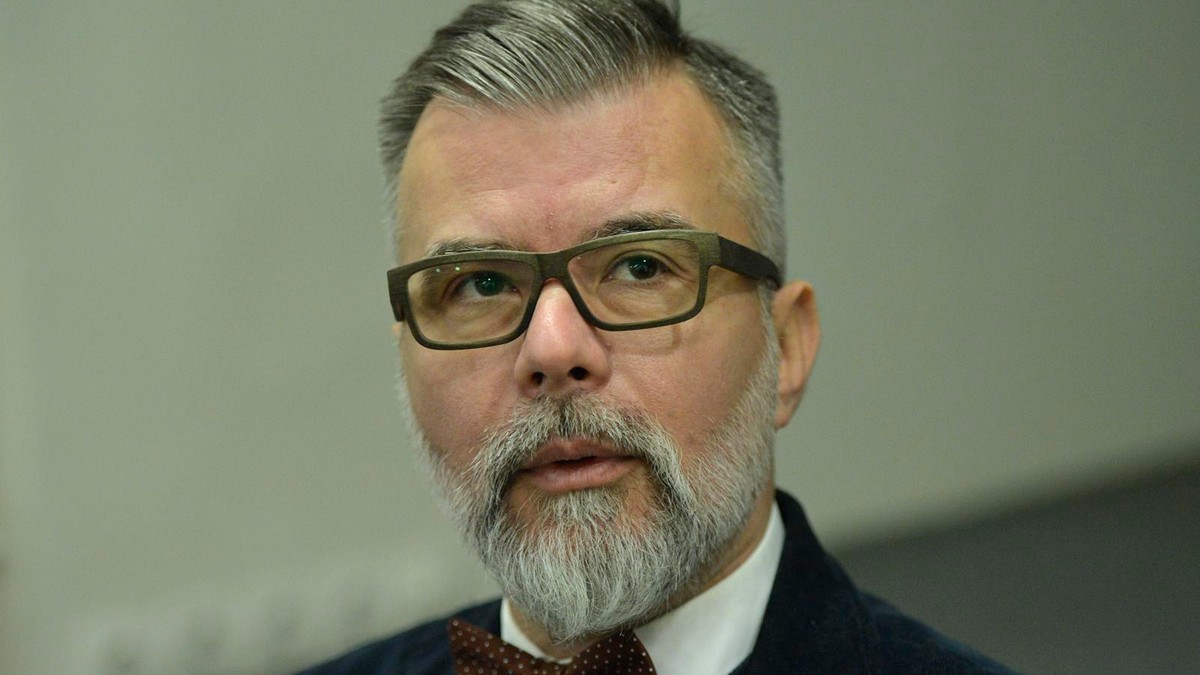 Ristić: Pokušavamo da sprečimo usvajanje rezolucije o Srebrenici 24 ...