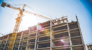 Coraz mniejsza zdolność kredytowa Polaków. Co czeka nas w najbliższej przyszłości?