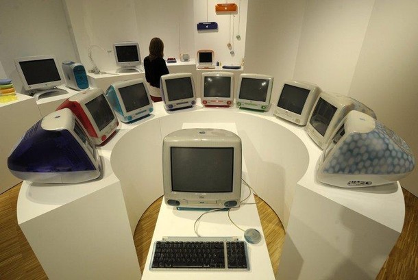 steve jobs gal 15 Słynny iMac