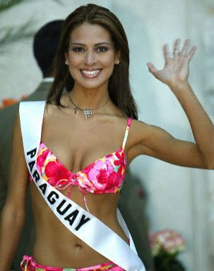 Miss Universe 2004 / 7.jpg