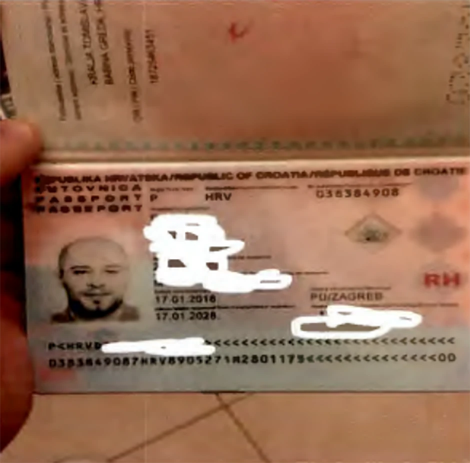 Falsifikovani pasoš Filipa Kneževića