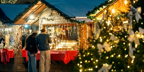 Jarmarki i targi świąteczne w Polsce – gdzie znaleźć magię Świąt