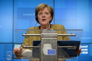 Merkel: Przywódcy UE chcą rozmawiać z USA i NATO o eksporcie broni do Turcji