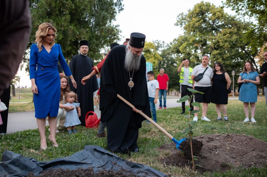 Svečana večera "Veče zahvalnosti" na Kalemegdanu povodom usvajanja Zakona o roditeljima negovateljima i negovateljima