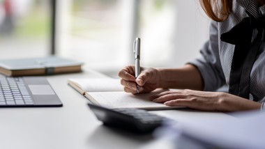 koszty podróży członka zarządu ze składką zdrowotną