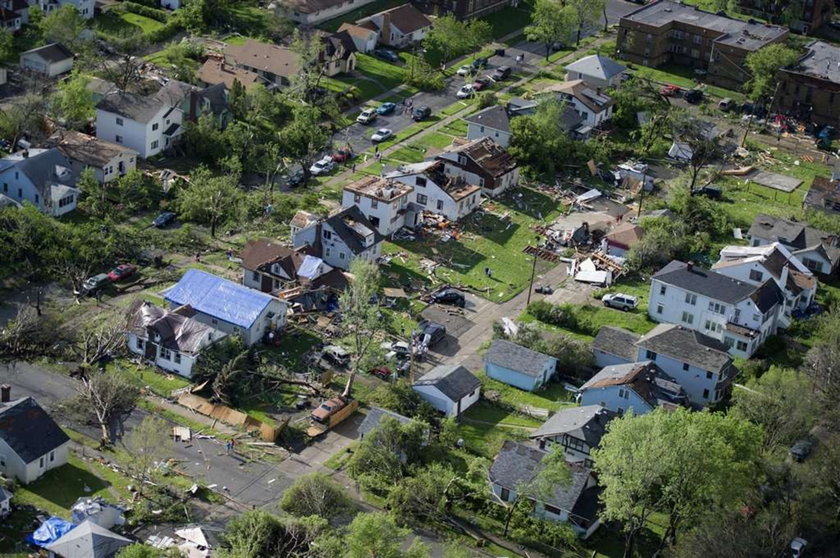 Zabójcze tornado w USA