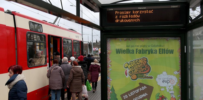 Co się dzieje z wyświetlaczami na przystankach?