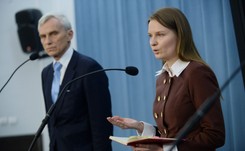 'Festiwal hiperboli i scenariuszy wyjętych prosto z filmów szpiegowskich'. O sile kompromatu, czyli co jeszcze łączy Macierewicza i Kozłowską