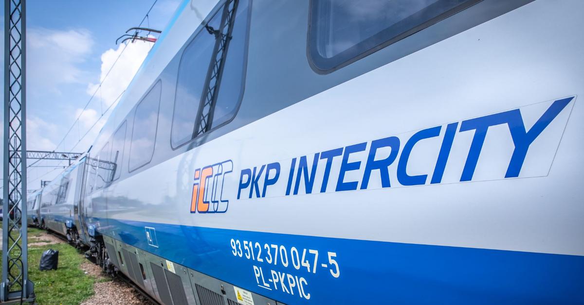 Bilety PKP Intercity dostępne w serwisie epodróżnik.pl GazetaPrawna.pl