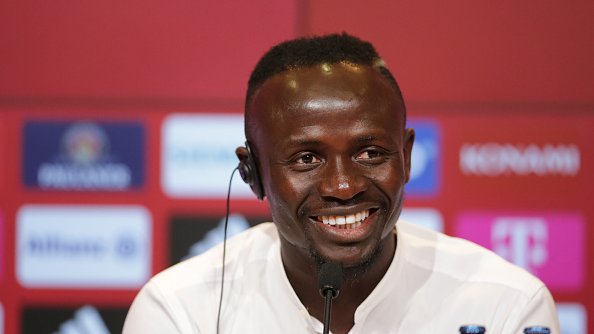 Sadio Mane podczas oficjalnej prezentacji w Bayernie Monachium