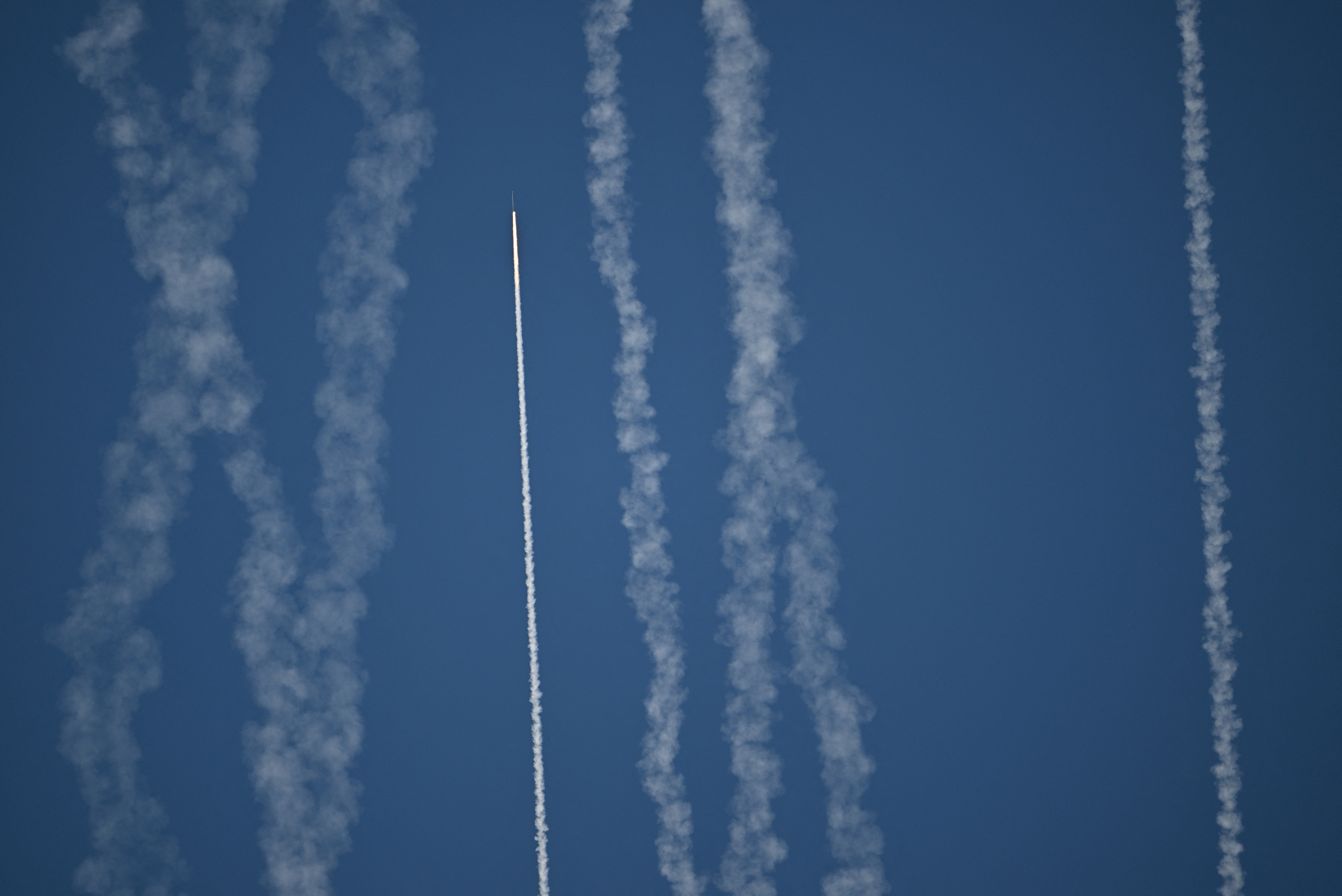 La Chine tire des roquettes dans le détroit de Taïwan