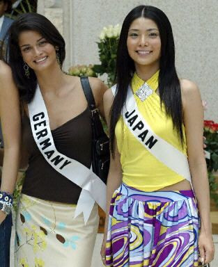 Miss Universe 2004 / 17.jpg