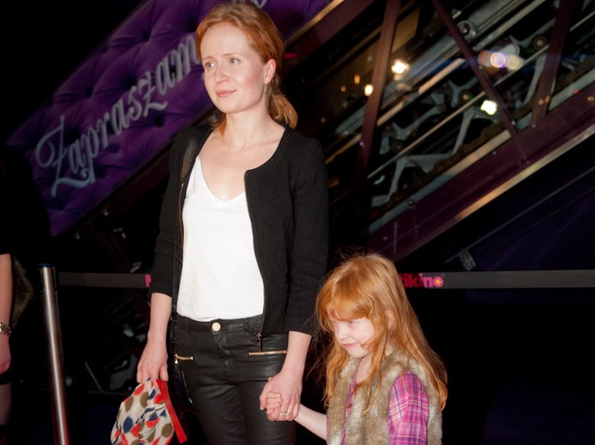 Dominika Kluźniak  z córką