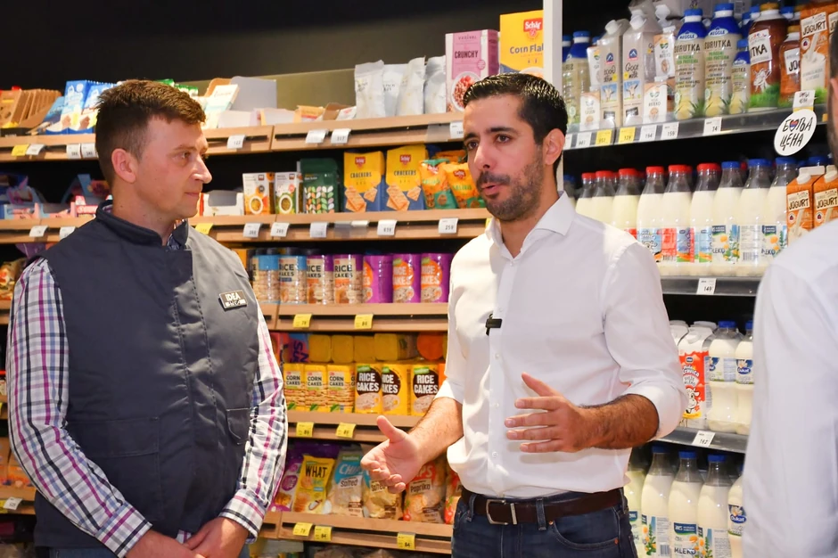 Zajedno sa ministrom Momirovićem o akciji "Bolja cena" razgovarao Stevo Rašić 