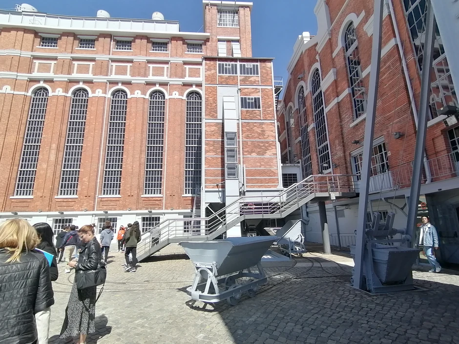 Bivša termo-električna elektrana u Lisabonu sada je Muzej umetnosti, arhitekture i tehnologije (MAAT)