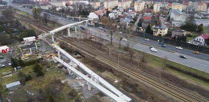 Poczekamy jeszcze na kładkę na Psim Polu