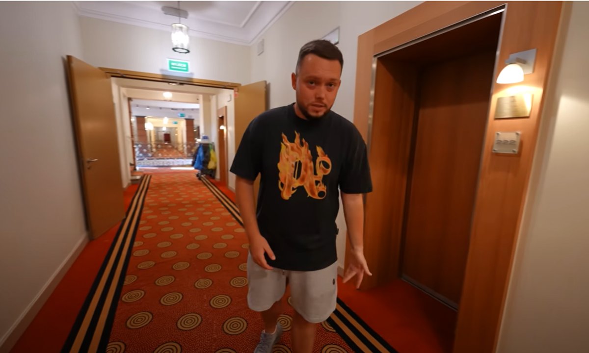 Spędził noc w najdroższym hotelu. Tylko zapłacił. "Nieporozumienie"