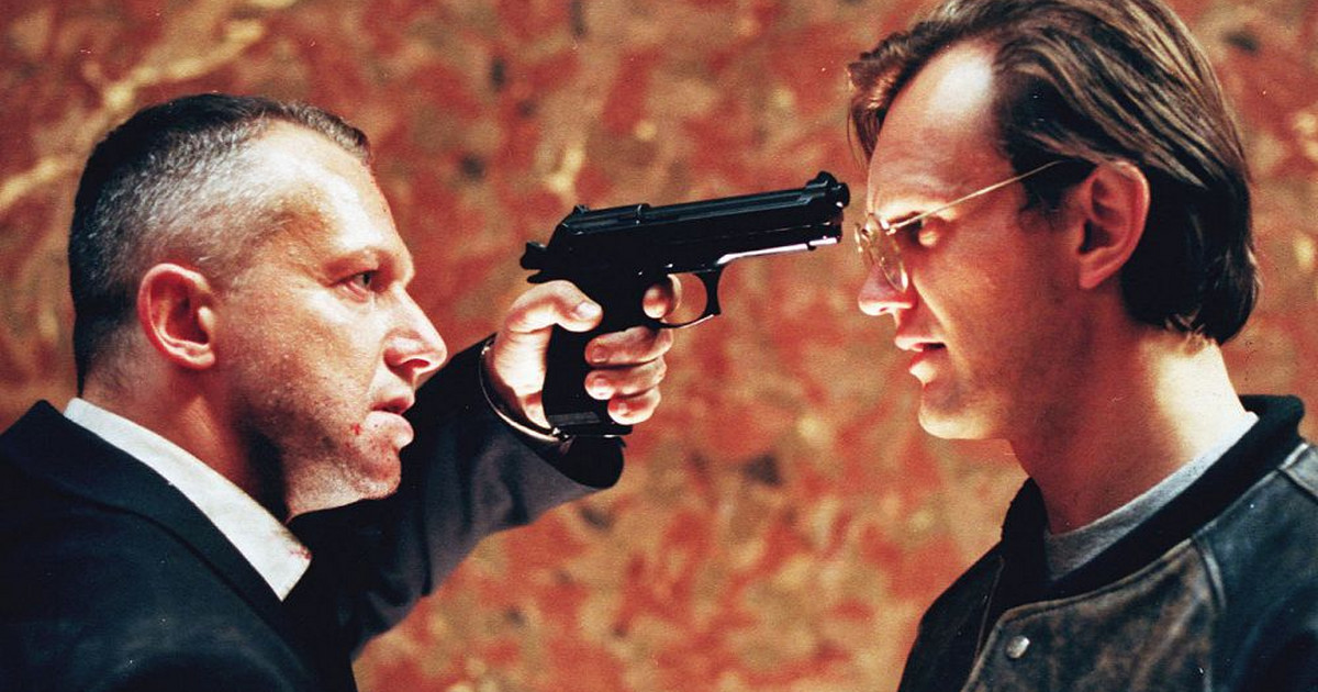 Not just “dogs”.  See if you can recognize a gangster movie by its setting [QUIZ]