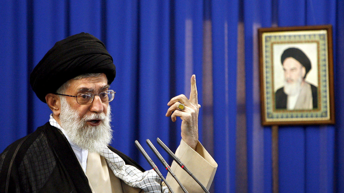 Iran wzywa kraje islamskie do zerwania relacji z Izraelem. "Na pewien czas"