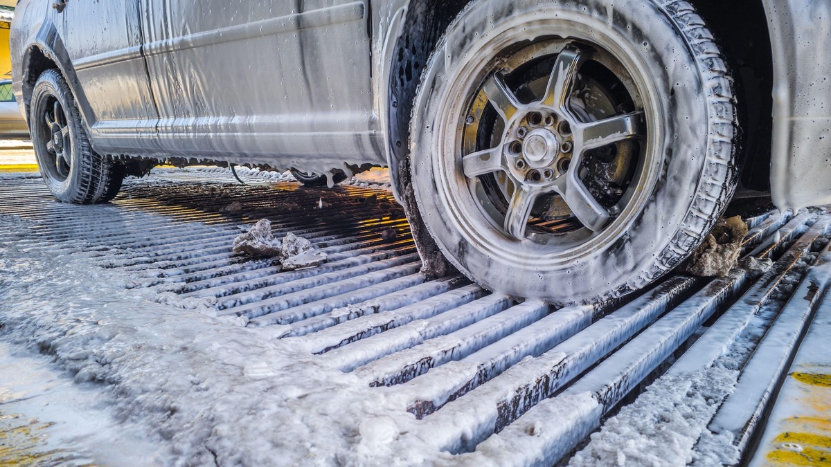 Pranje kola zimi