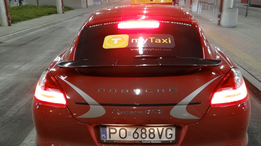 Porsche panamera GTS myTaxi