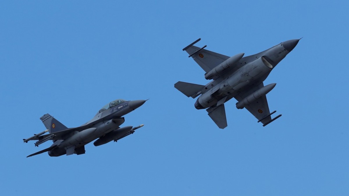 Rumunski lovci F-16